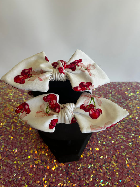 Cherries Knotty